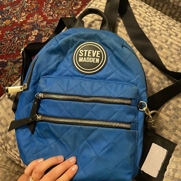 Steve Madden backpack - Picture 3 of 3